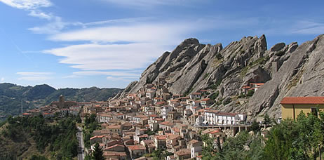 Pietrapertosa